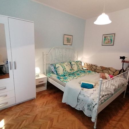 Olivera Apartments Pula Oda fotoğraf